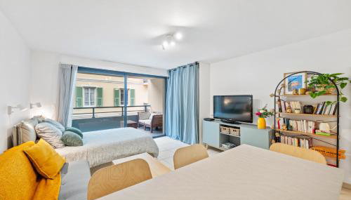 Cozy studio with terrace, Monaco and beach 5 min away - Foto 1, wardrobe