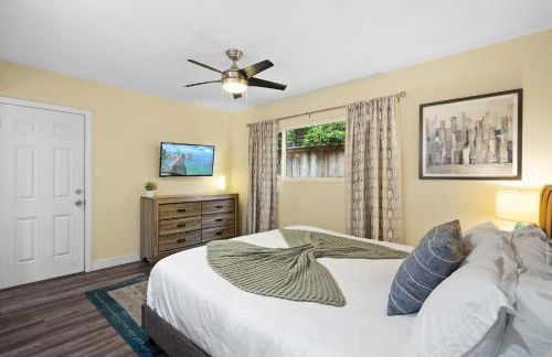 Dog Friendly Home Near the Beach with Grill, Fire Pit, Enclosed Backyard - Foto 6