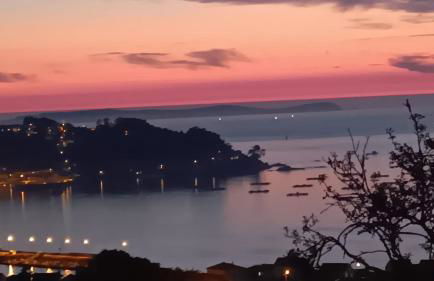 A Barraca. Casa con jardín y vistas a la ría - Photo 1