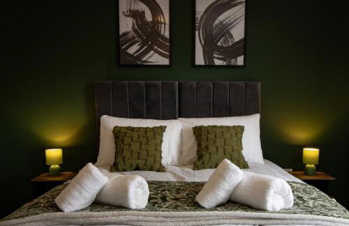 5 Bedroom House - Sleeps 10 - Parking - Trowbridge - Foto 28