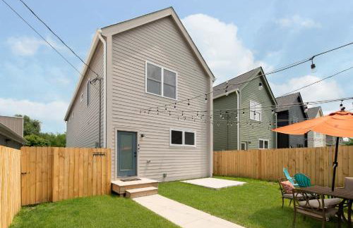 Modern Retreat with Hot Tub-Near Downtown Indy-Family Friendly - Foto 32