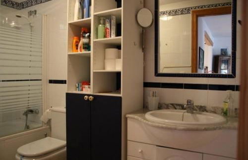 Preciosa casa con terraza y piscina R64 by Novadesta - Photo 8