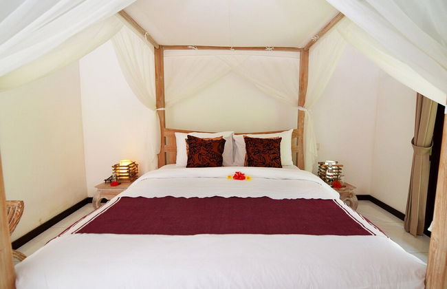 Villa Candi Kecil Tujuh by Villa Finder - Foto 17