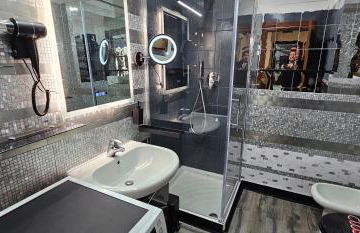 Milan Condo ideal for Families,Pets,Business - Foto 7