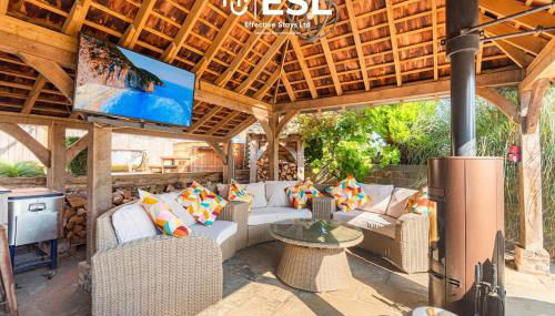 Charming Cottage 3-Bedrooms Sleeps 8 & Hot Tub - Foto 5