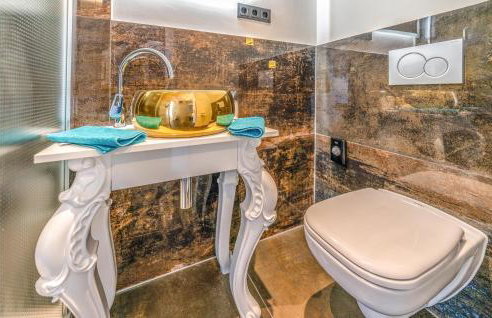 2 Bedroom Cozy Apartment In Mettmann - Foto 12