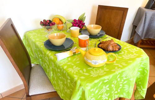 VILLA EBER - independent 1 & 2 bedroom apartments, pool, air con, fast Wi-Fi, near old town of Albufeira and beaches - Foto 34