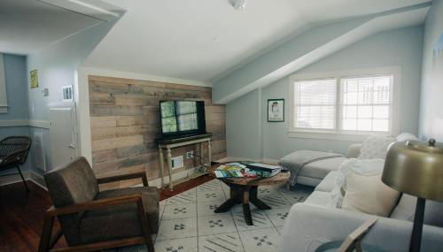 Elegant Masters-Inspired Getaway | Prime Location - Foto 4