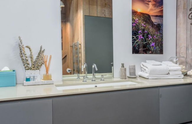 Seaview Cottage - Photo 7