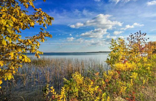 Pelican Lake Getaway on Stunning Peninsula! - Foto 33