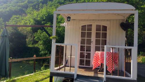 pipowagen Blagour gelegen aan waterbron - Foto 2