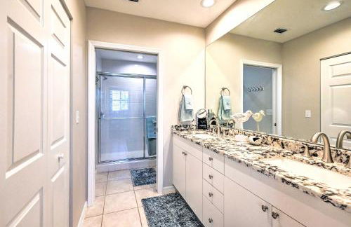 Naples Escape in Regatta with Resort Amenities! - Photo 15