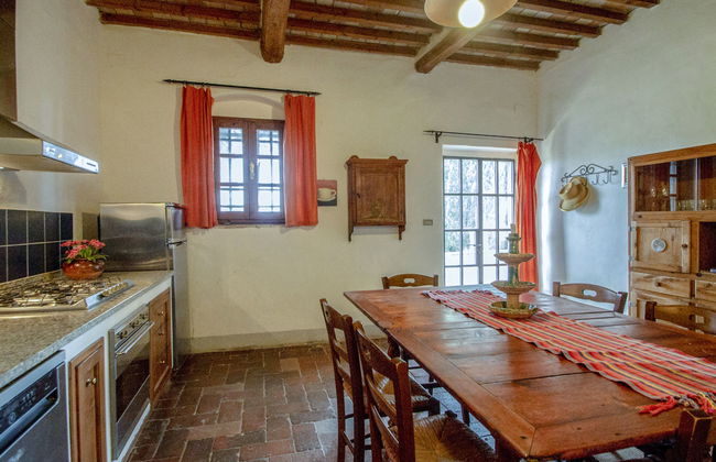 1 bedroom Apartment in Scandicci with swimming pool and garden - Photo 9