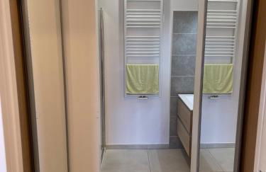 Large apartment with air conditioning, terrace and parking - Foto 7