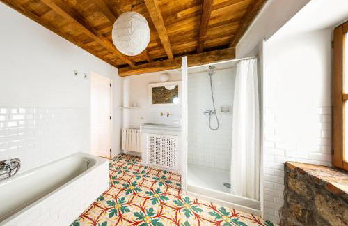 Property on Seacliff with the Beach downstairs - Foto 36