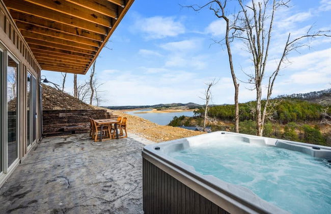 NEW Lake View Indoor Pool Sleeps 14 Hot Tub - Foto 46