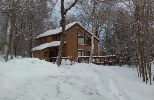 Mountain Retreat - Photo 1