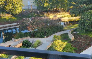 Beautiful Condo on Riverwalk w King Ste Free Parking Pet friendly centrally Located on the Riverwalk - Photo 5