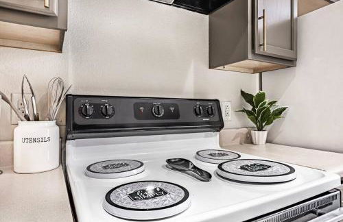 ZRoyal Stay 2BR Near Fort Cavazos - Ideal for TDY, Travel Nurses, Contractors & Extended Stays - Foto 37