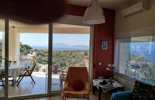 Μονοκατοικία με υπέροχη θέα - Photo 3