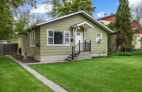 Bo's Big Green Charming Retreat Hot Tub Games - Foto 37