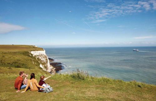 2 Bed Chalet, St Margaret's at Cliffe, South Coast - Foto 43