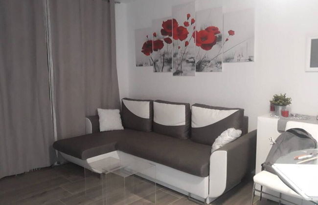 Luxurious 2-bed Appartment in Mandre With Pool - Foto 15