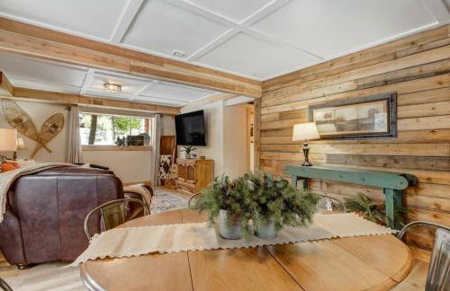 Pinetop Cabin Hot Tub BBQ Arcade Scenic Escape - Foto 33