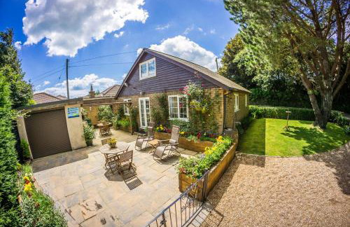 Swallows Nest - Covehurst Bay Cottage - Foto 1