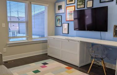 Queen City Castle - Rooftop, Garage, King Beds, Pet Friendly - Foto 66