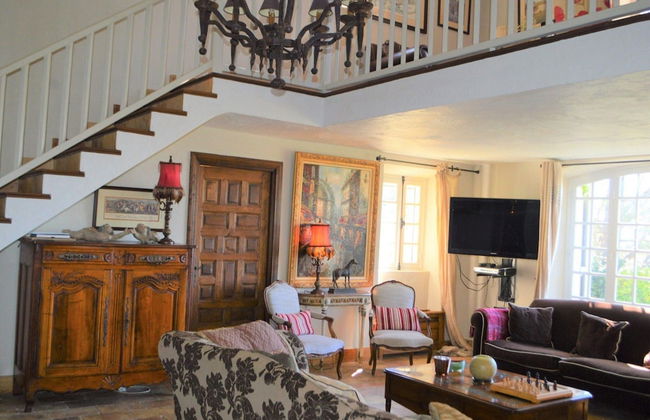 Beautiful Holiday Home With Garden - Foto 12