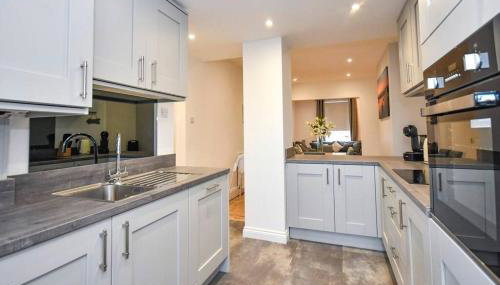 Tilly's Lookout - 3 bed/ 2 bathroom sea views - Foto 5