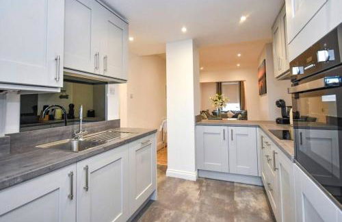 Tilly's Lookout - 3 bed/ 2 bathroom sea views - Foto 5