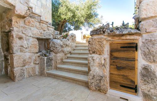 Stonehouse Marina - Estate With A Two Private Pools - Photo 81