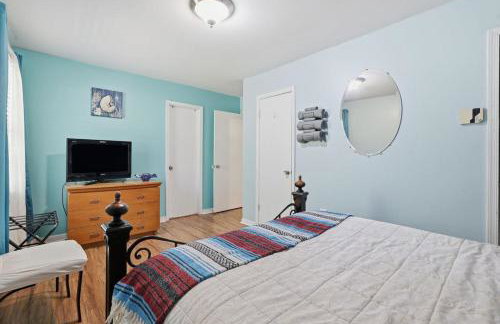 Next Stop! Comfort! 3 BR Near Amtrak Station! - Foto 41