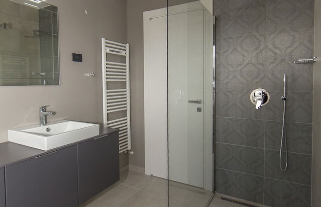 Spacious Villa With Private Pool and Jacuzzi in Porec - Foto 15