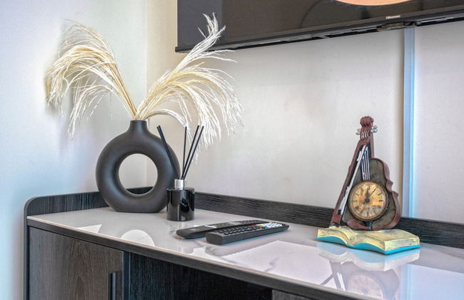 Easygo-spacious Luxury STU Azizi Rivra16 - Photo 51