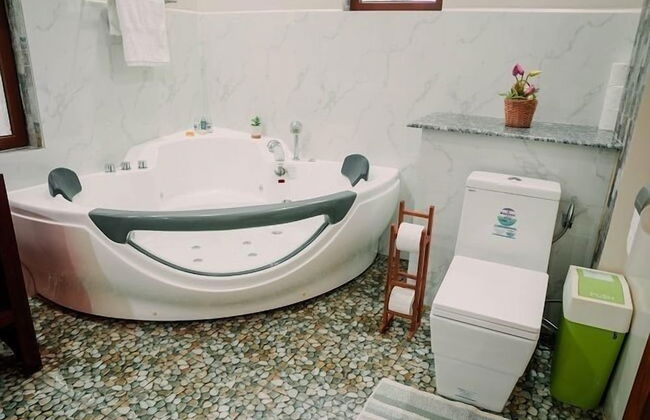 Denika's Suites - Foto 22