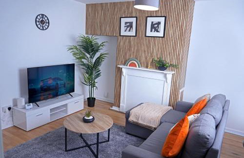 Contractor & Group Haven Sleeps 6 with Free Parking - Foto 1