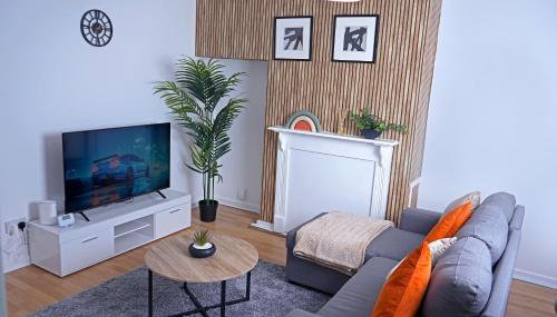 Contractor & Group Haven Sleeps 6 with Free Parking - Foto 1