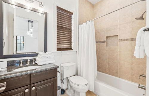 New Epic Escape Theater Pool & Golf Views - Foto 22