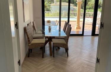 La Gavina - Spacious 5-Bedroom Villa with Private Pool in Javea - Foto 8