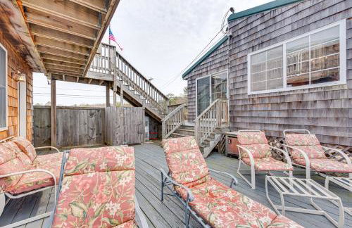 Peaceful Wells Retreat with Deck and Water Views - Foto 21