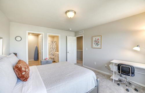 10 Mi to Grand Rapids Modern Townhome! - Foto 8