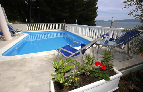 Apartments Ivančić - Photo 8