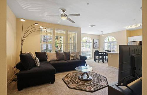 Luxury 2BR/2BA!5Min to Disney! Angelstadium! HondaCenter. - Photo 1