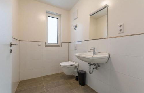 T&K Apartments - Bergisch Gladbach - 7 Comfortable Apartments - 20 min to Fair Messe Cologne - Foto 23