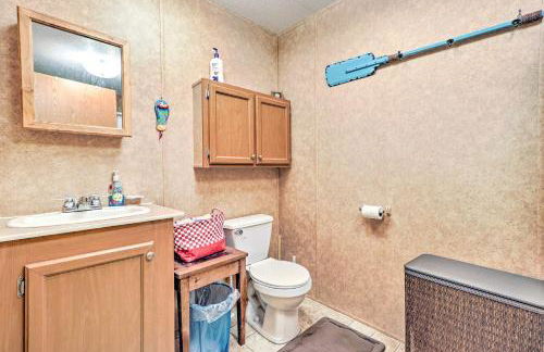 Home on Jordan Lake with Shared Dock and Boat Slip! - Foto 13