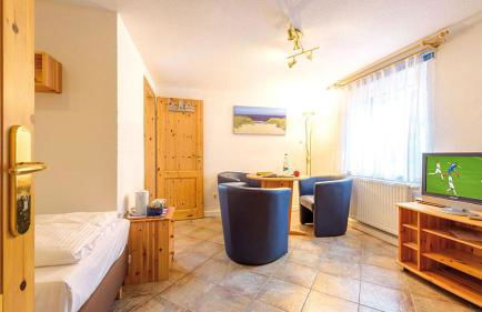 Ferienhaus BODDEN- vis-a-vis Hiddensee für bis zu 15 Gäste in 7 Appartements - Foto 11