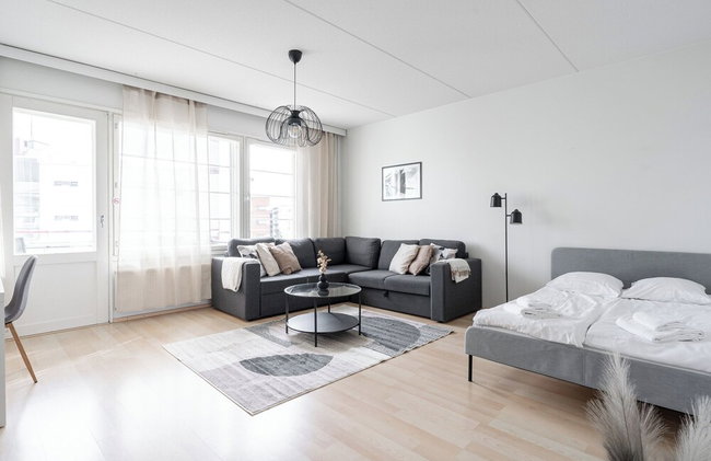 Lakefront Home near Downtown - Foto 13